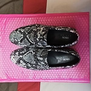 Men's faux snakeskin leather shoes with chain